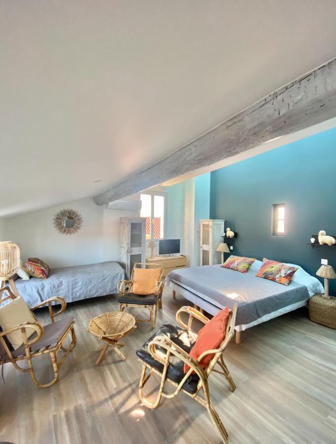 Les Nuits Etoilees, Studio Terrasse Apercu Mer, Tres Lumineux, Ac, 100M Du Port Sanary Ngoại thất bức ảnh