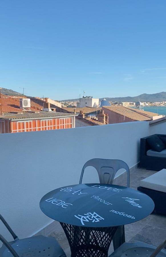 Les Nuits Etoilees, Studio Terrasse Apercu Mer, Tres Lumineux, Ac, 100M Du Port Sanary Ngoại thất bức ảnh